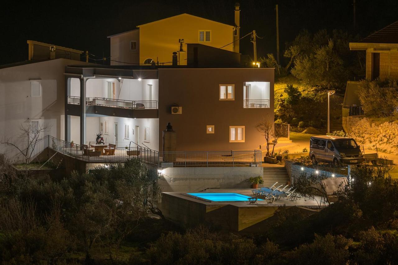 Villa Violeta With Amazing Sea View Makarska Esterno foto