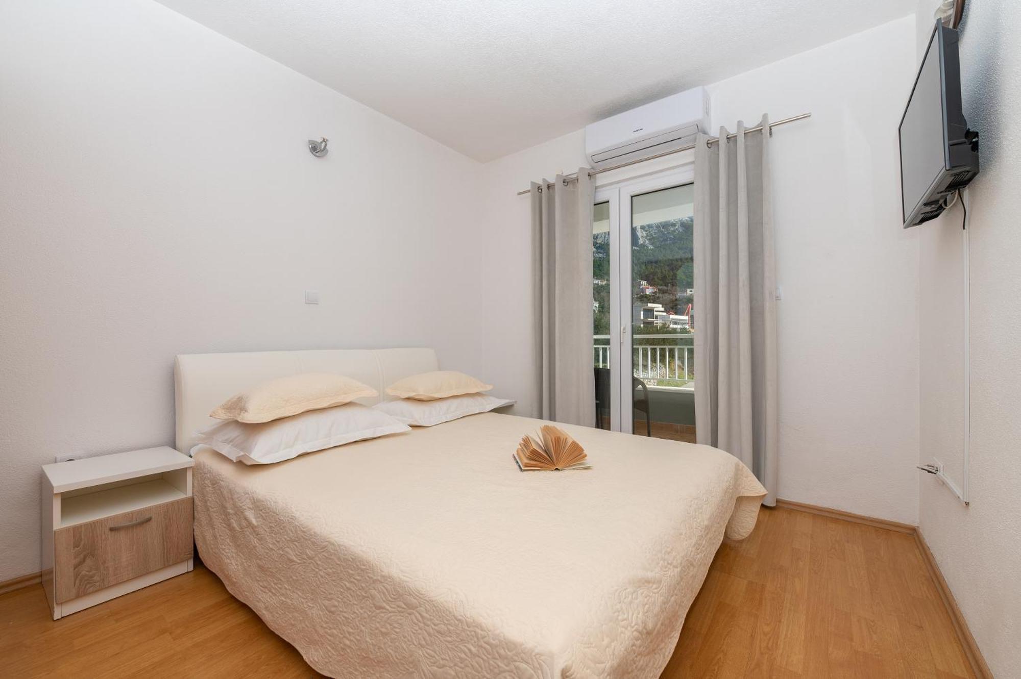 Villa Violeta With Amazing Sea View Makarska Esterno foto